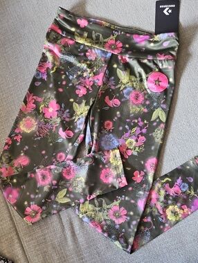 Converse Girls' Olive Floral Leggings with Pink Accents